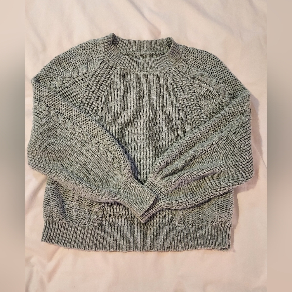 American Eagle Outfitters Light Sage Chunky Cozy Crew Neck Sweater - Picture 7 of 7